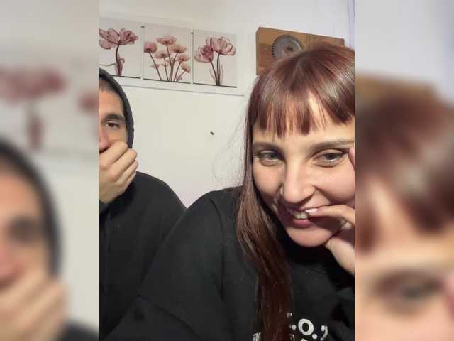 Zrzuty ekranu transmisji loveourfucked