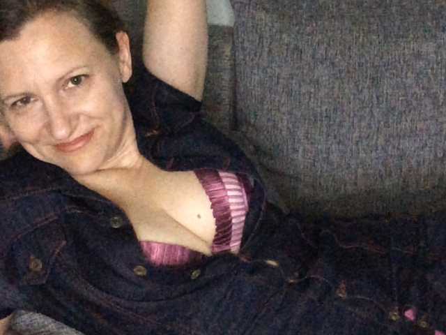 Zrzuty ekranu transmisji LoveSuperGerl