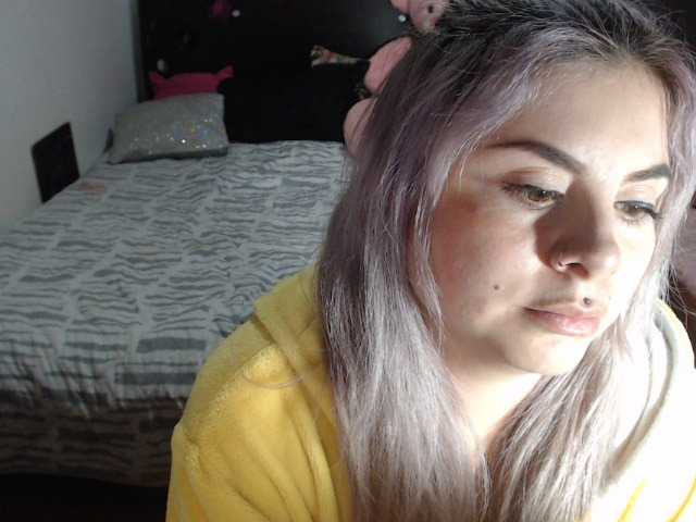 Zrzuty ekranu transmisji lucilehm