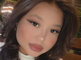 Erotyczny czat wideo Lucky-Lioness