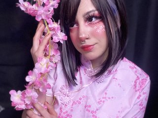 Erotyczny czat wideo Lucybluish