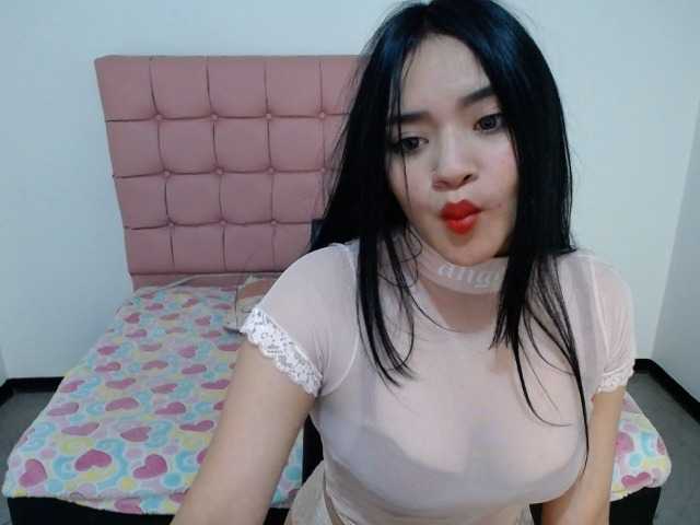 Zrzuty ekranu transmisji LucyRosee