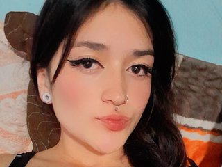 Erotyczny czat wideo LucyRowe