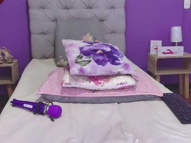 Zdjęcia LucyWill naked body and cream 299 I love playing with you! if you are active -> I make a great show for YOU!