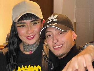 Erotyczny czat wideo LucyyTiago