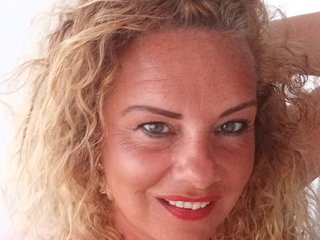 Erotyczny czat wideo Lussyanna