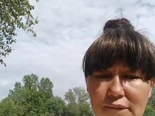 Erotyczny czat wideo Luu-Lii77