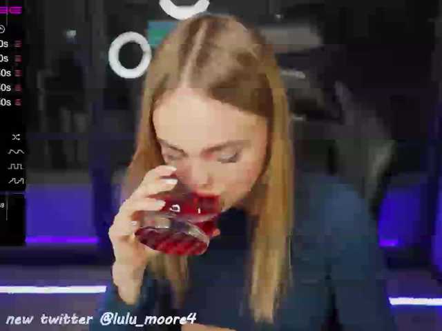 Zrzuty ekranu transmisji luumoore