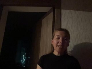 Erotyczny czat wideo LynnMonica