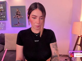 Erotyczny czat wideo MaddisonCollins