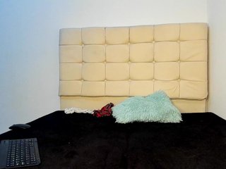 Erotyczny czat wideo Maddy-Stone