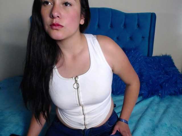 Zrzuty ekranu transmisji MaddyGrey