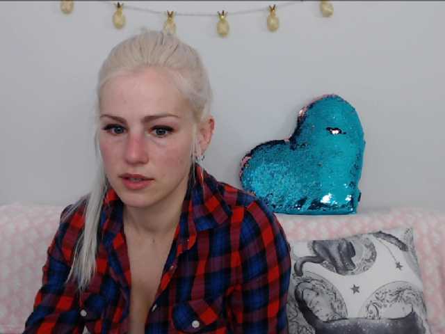 Zrzuty ekranu transmisji Maddylove22