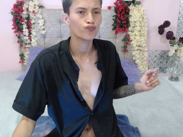 Zrzuty ekranu transmisji MagicJade