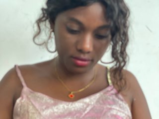 Erotyczny czat wideo Maissah