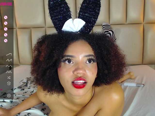 Zdjęcia MalaikaBrown Today i need your vibes in my Boobs! ♥ My PVT is Open if you want real fun