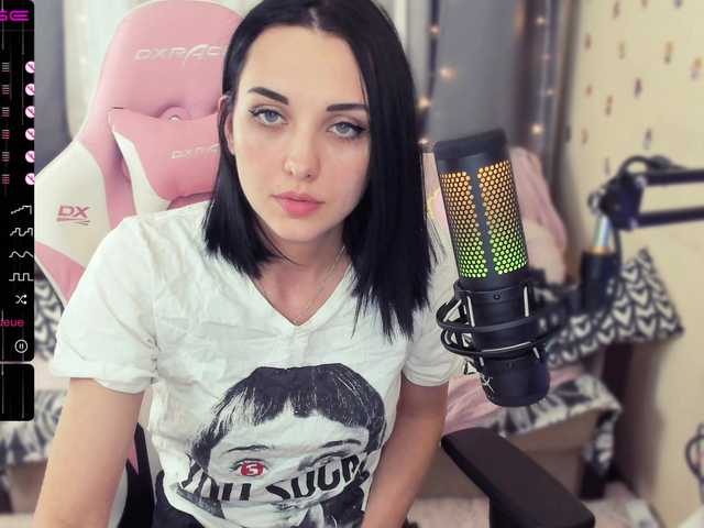 Zrzuty ekranu transmisji MalinaBo0m