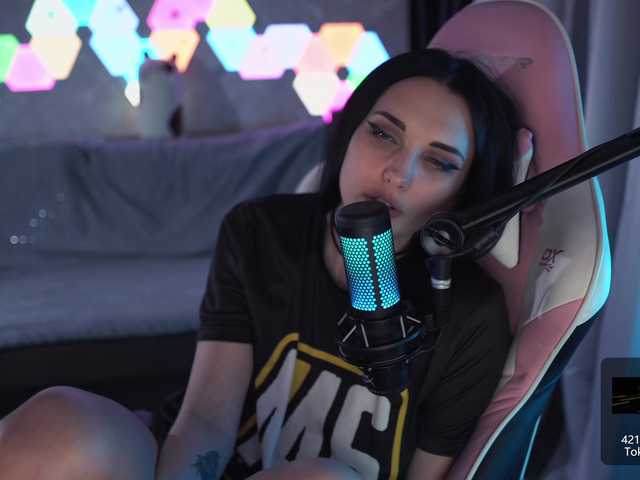 Zrzuty ekranu transmisji MalinaBo0m