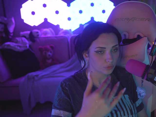 Zrzuty ekranu transmisji MalinaBo0m