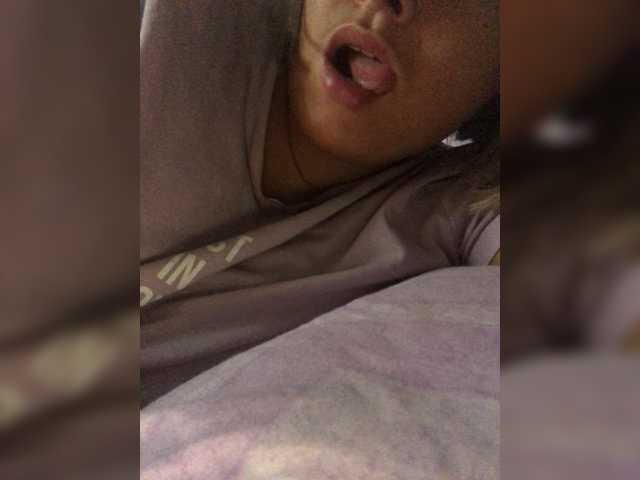 Zrzuty ekranu transmisji Nikol__