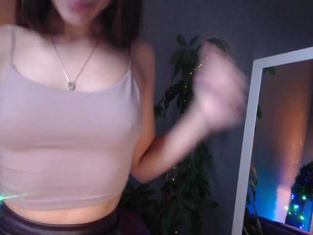 Zdjęcia Malisha8 I want to see your camera!! 80tk in private dreams come true! be the coolest and discover champagne 444!