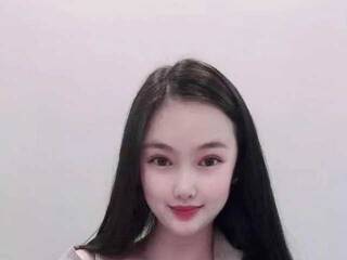 Erotyczny czat wideo Mandy-HuoWu