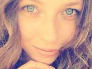 Erotyczny czat wideo mannelia