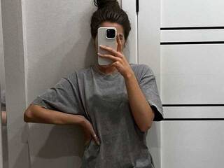 Erotyczny czat wideo Margo691