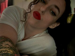 Erotyczny czat wideo MariahjSav95