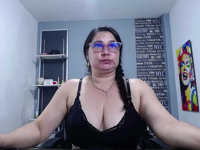 Zdjęcia marianamilf69 undress me, I want to cum in your mouth