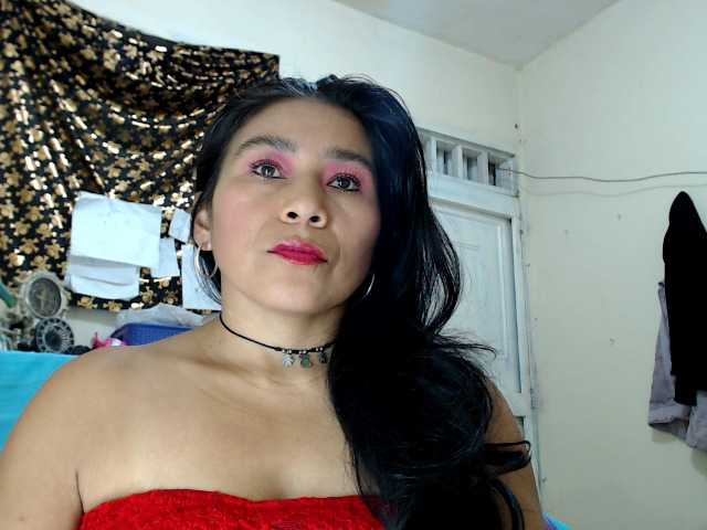 Zrzuty ekranu transmisji MARIANASEXY83