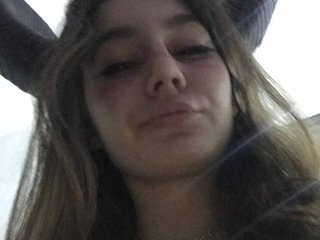 Erotyczny czat wideo Marishka0-0