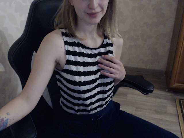 Zdjęcia Marishka3 Good girl looking for some fun and wanna show more body