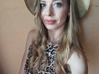 Erotyczny czat wideo Hyupobibih