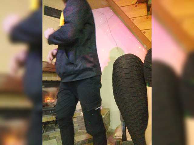 Zrzuty ekranu transmisji AHAHAC_HAXPEH_B_yHuTa3