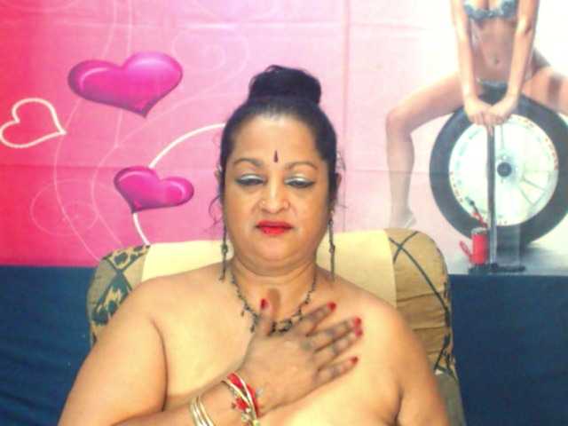 Zdjęcia matureindian ass 30 no spreading,boobs 20 all nude in pvt