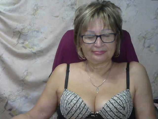 Zdjęcia MatureLissa Who wants to see mature pussy ? pls for @total English and German