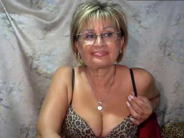 Zdjęcia MatureLissa Who want to see mature pussy ? pls for [none]