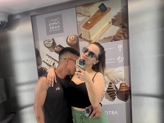 Erotyczny czat wideo MaxKrisry