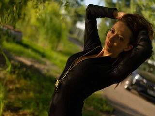 Erotyczny czat wideo MayaHipnoteyes