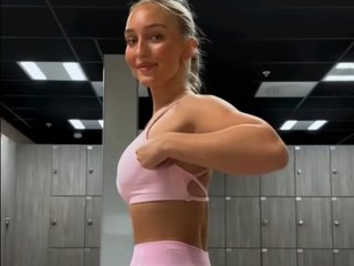 Erotyczny czat wideo VivienSabo