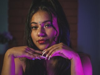 Erotyczny czat wideo Megan-Thompson1