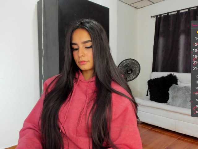 Zrzuty ekranu transmisji MeganMclovin1