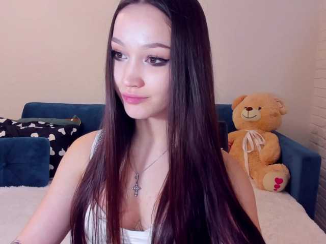 Zdjęcia meganroose Hey guys! I am NEW and today is a magical day to fuck and have fun together #latina #teen #bigboobs #cum