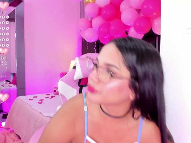 Zdjęcia MeganRosse ♥It's so hot in here, I want us to be fire together! let me be the girl you want so much and make me YOUR QUEEN. ♥ BLOWJOB+CUM SHOW AT @remain ♥