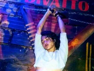 Erotyczny czat wideo melodyrainbow