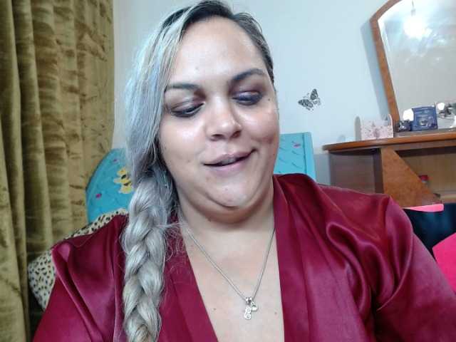 Zdjęcia mellydevine Your tips make me cum ,look in tip menu and control my toy or destroy me 11, 31, 112 333 / be my king, be the best Mwahhh #smoke #curvy #belly #bbw #daddysgirl