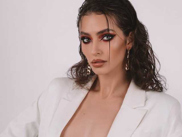 Zdjęcie profilu Mia-Adams