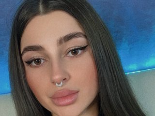 Erotyczny czat wideo Mia-Callme