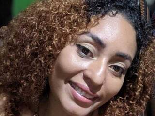 Erotyczny czat wideo MIA-CLARCK